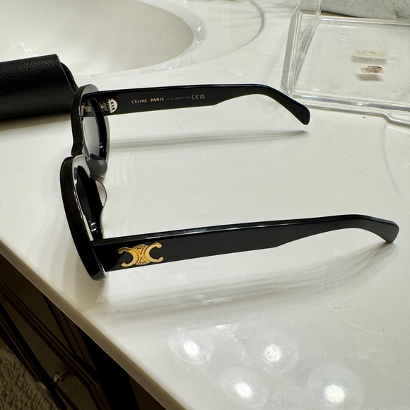 Celine TRIOMPHE 01 SUNGLASSES IN ACETATE Women’s Black Authentic - Picture 3 of 8